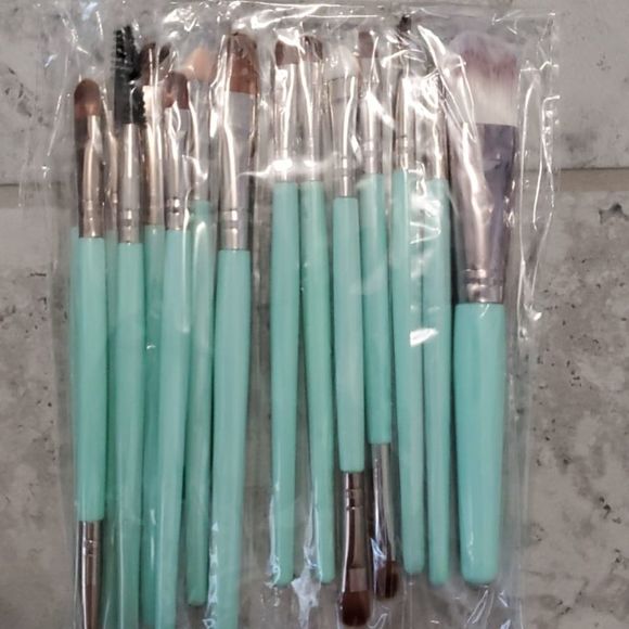 MAANGE Pro 15Pcs Makeup Brushes Set Eye Shadow Fou - Picture 2 of 2